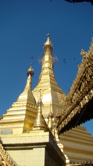 LA BIRMANIE/LE MYANMAR