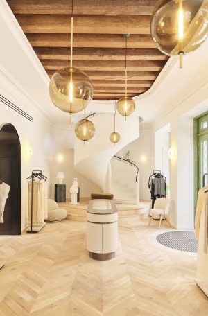 Maison Espaces — Mode, architecture et art en dialogue